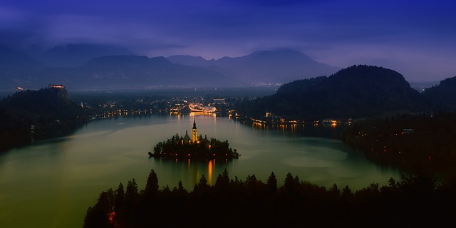 jezero ve Slovinsku