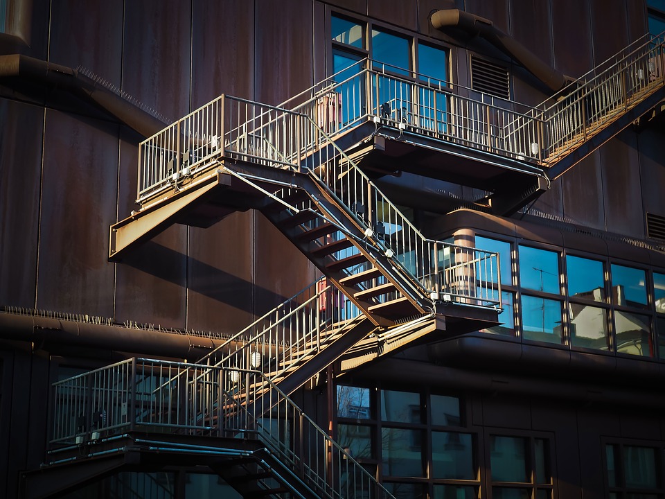 stairs-1229149_960_720